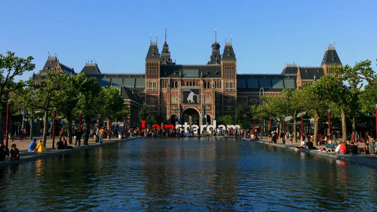 Rijksmuseum (Devlet Müzesi) - Amsterdam Gezilecek Yerler Listesi